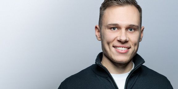 Portrait Henrik Laumert